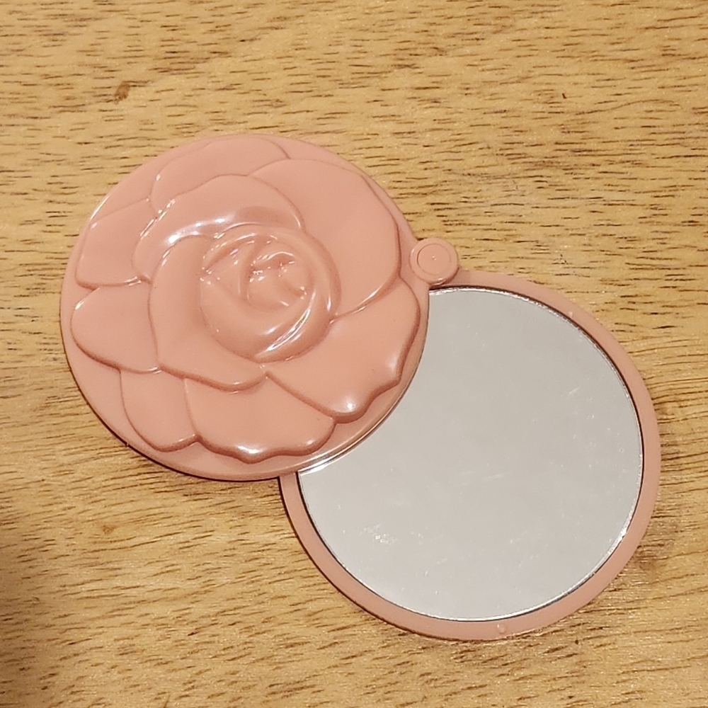 *4 for $30* Rose Pocket Mirror - Devil with Flower - Shojo Manga